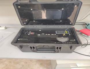 Imagen que contiene interior, gabinete, refrigerador, microondas

Descripción generada automáticamente